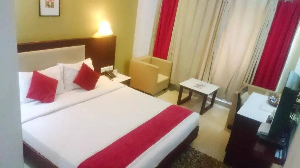 Hotel Hills Park Pathanamthitta 4*,  Индия