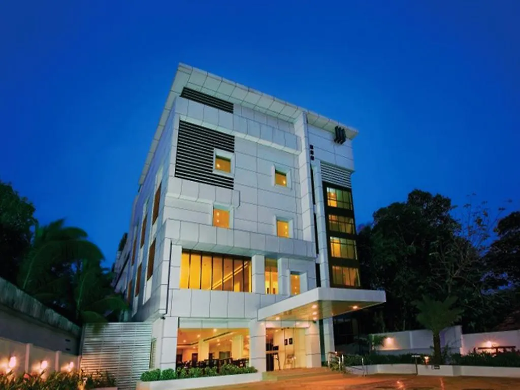 ****  Hotel Hills Park Pathanāmthitta Indie